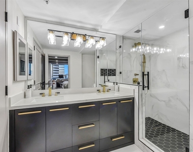 1111 Caroline Street - Photo Thumbnail 10