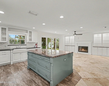 115 11th Avenue - Photo Thumbnail 16