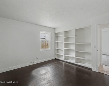 115 11th Avenue - Photo Thumbnail 18