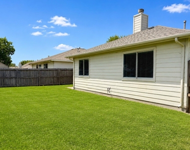 2403 Orchard Run - Photo Thumbnail 15