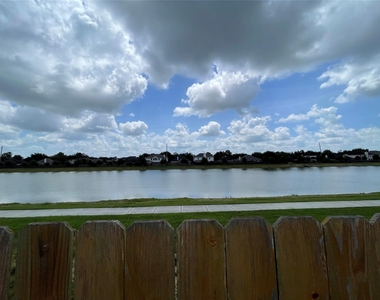 6515 James Michael Drive - Photo Thumbnail 17