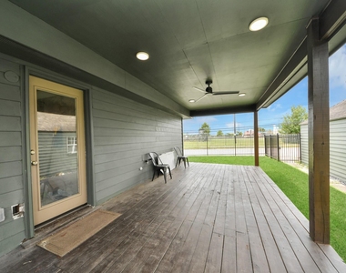 1403 Munger Street - Photo Thumbnail 43