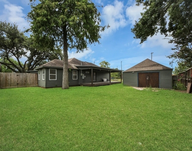 1403 Munger Street - Photo Thumbnail 45