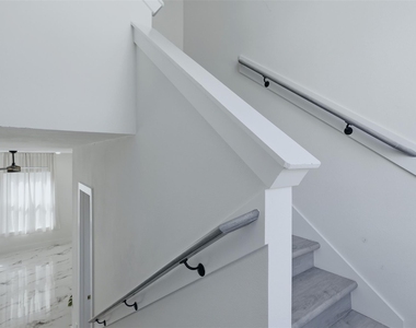 6559 Sealey Street - Photo Thumbnail 7