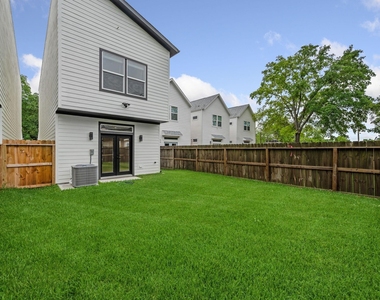 8023 Easter Street - Photo Thumbnail 19