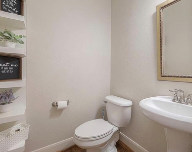 2350 Bastrop Street - Photo Thumbnail 14