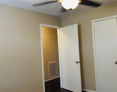 11407 Hazen Street - Photo Thumbnail 28