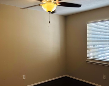 11407 Hazen Street - Photo Thumbnail 26