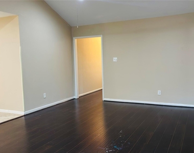 11407 Hazen Street - Photo Thumbnail 16