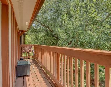 2253 Triway Lane - Photo Thumbnail 16