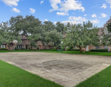 2253 Triway Lane - Photo Thumbnail 24