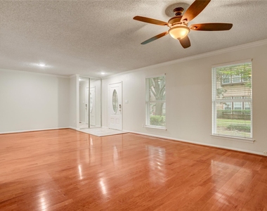 2253 Triway Lane - Photo Thumbnail 1