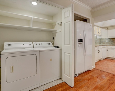 2253 Triway Lane - Photo Thumbnail 9