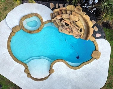2211 Braer Ridge Drive - Photo Thumbnail 9