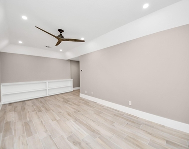 2211 Braer Ridge Drive - Photo Thumbnail 39