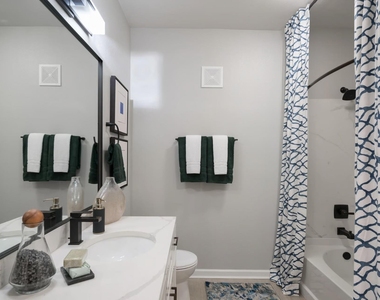 4855 Magnolia Cove Drive - Photo Thumbnail 4