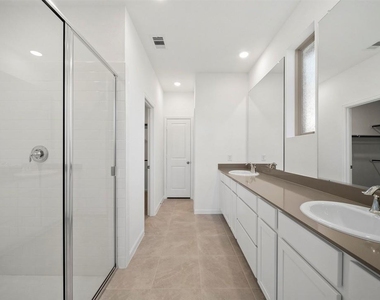 2515 Olivine Stone Drive - Photo Thumbnail 13