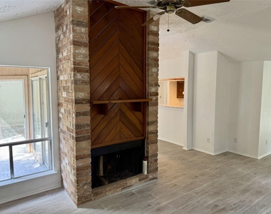 8342 Silvan Wind Lane - Photo Thumbnail 15