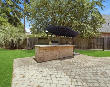 58 N Scribewood Circle - Photo Thumbnail 26