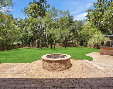 58 N Scribewood Circle - Photo Thumbnail 27