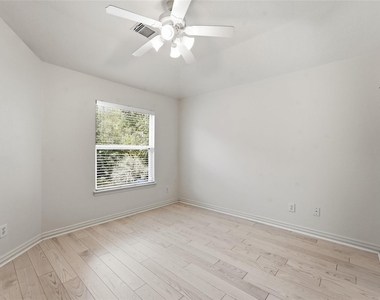 58 N Scribewood Circle - Photo Thumbnail 19