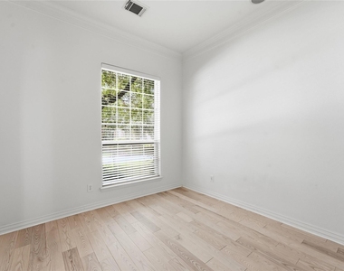 58 N Scribewood Circle - Photo Thumbnail 4
