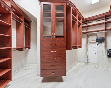 58 N Scribewood Circle - Photo Thumbnail 16