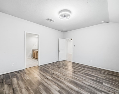 2533 Allegretto Sea Drive - Photo Thumbnail 13