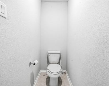 2533 Allegretto Sea Drive - Photo Thumbnail 16