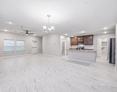 2533 Allegretto Sea Drive - Photo Thumbnail 4