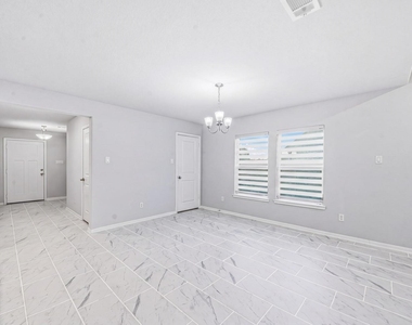 2533 Allegretto Sea Drive - Photo Thumbnail 3