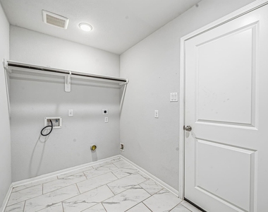 2533 Allegretto Sea Drive - Photo Thumbnail 40