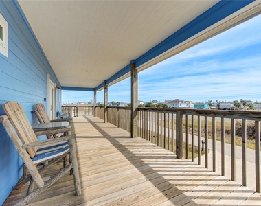 14110 Miramar Drive - Photo Thumbnail 6