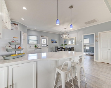 14110 Miramar Drive - Photo Thumbnail 21