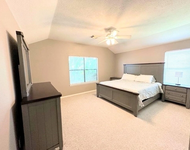 21502 Oakbridge Park Lane - Photo Thumbnail 7