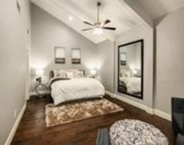 5918 San Felipe Street - Photo Thumbnail 7