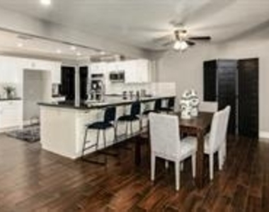 5918 San Felipe Street - Photo Thumbnail 14