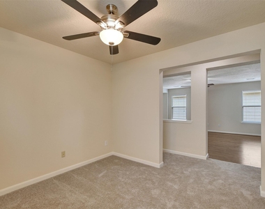 3131 Beacon Grove Street - Photo Thumbnail 23
