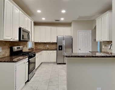 19402 Kacey Lane Court - Photo Thumbnail 5