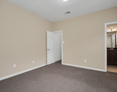 1137 W 24th Street - Photo Thumbnail 25