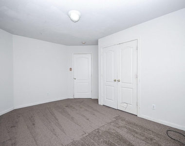5214 Mountain Forest Drive - Photo Thumbnail 18