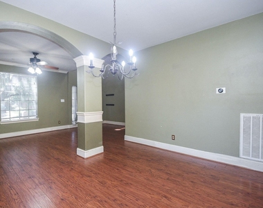 5214 Mountain Forest Drive - Photo Thumbnail 2