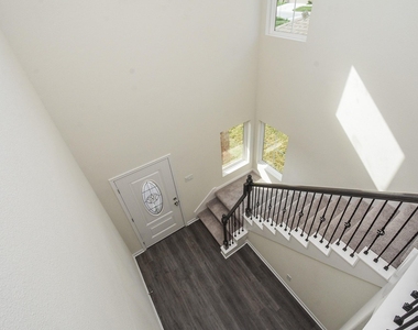 2819 Topiary Lane - Photo Thumbnail 21