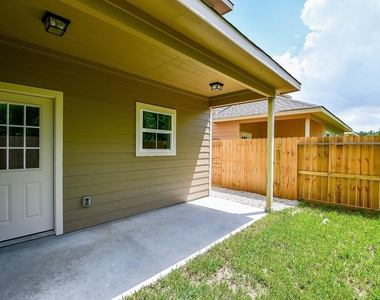 2819 Topiary Lane - Photo Thumbnail 30