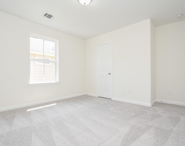 2819 Topiary Lane - Photo Thumbnail 23