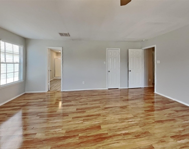 21210 Bridgemeadows Lane - Photo Thumbnail 8