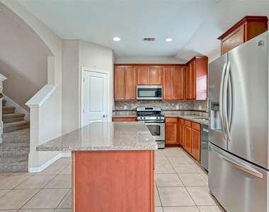 6402 Black Bamboo Lane - Photo Thumbnail 9