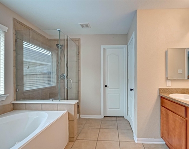 6402 Black Bamboo Lane - Photo Thumbnail 23