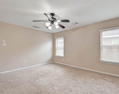 6402 Black Bamboo Lane - Photo Thumbnail 16