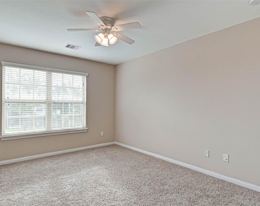 6402 Black Bamboo Lane - Photo Thumbnail 29